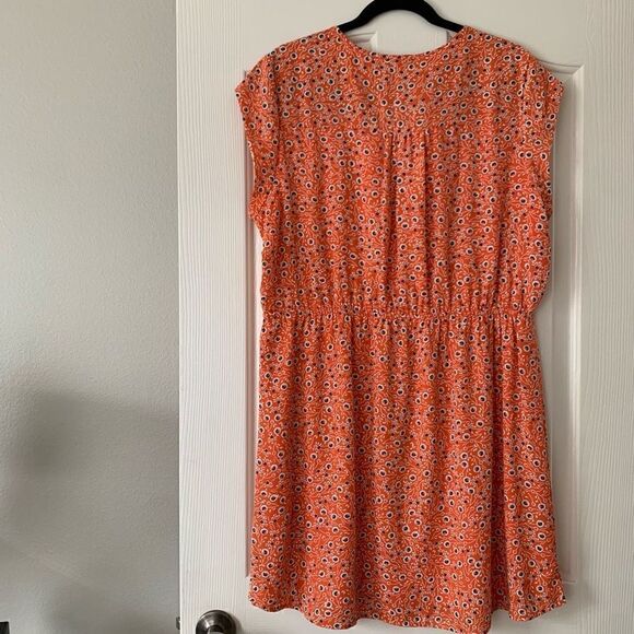 DR2 | Floral Sleeveless Dress - Picture 5 of 11